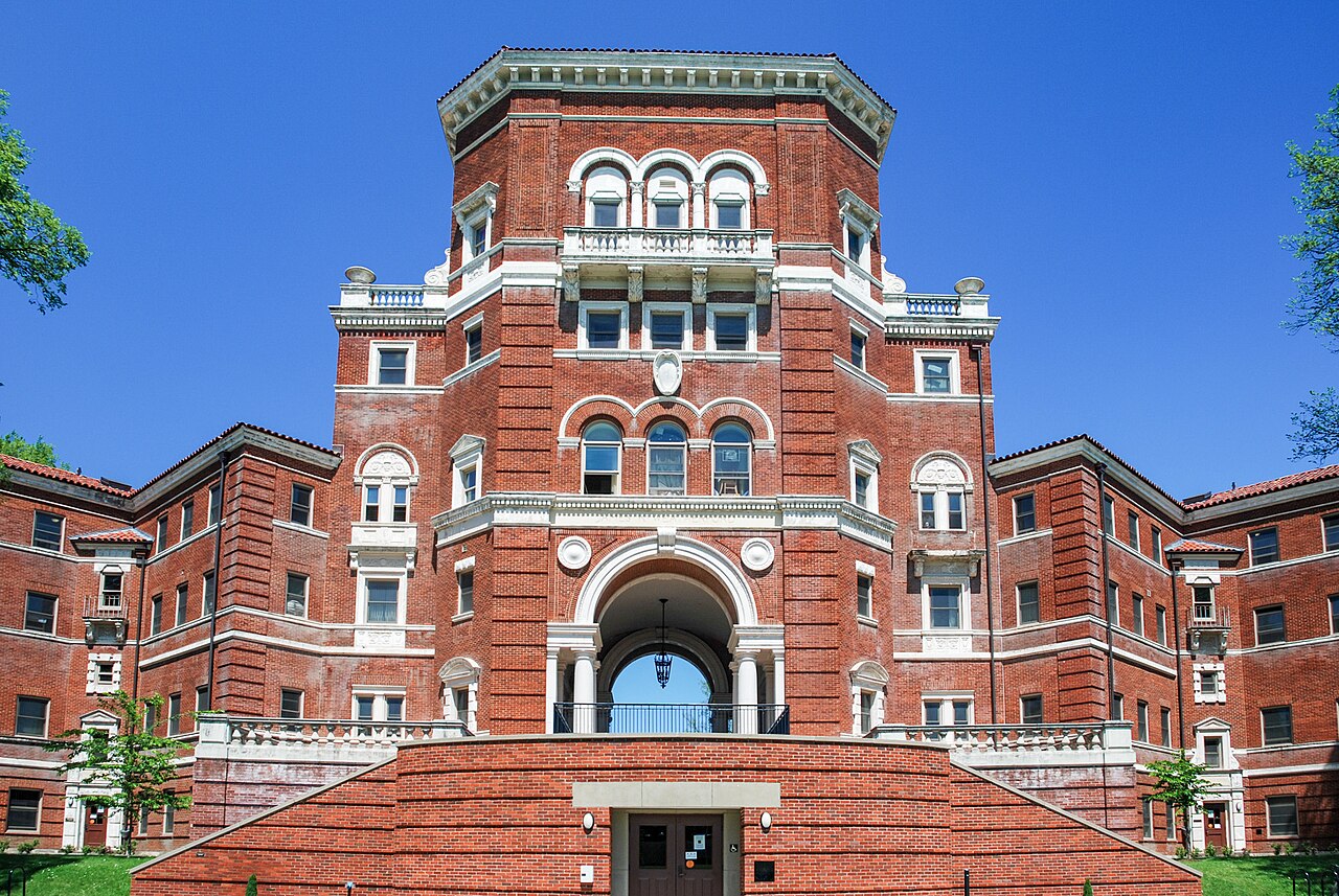 Уэзерфорд-холл в кампусе Oregon State University