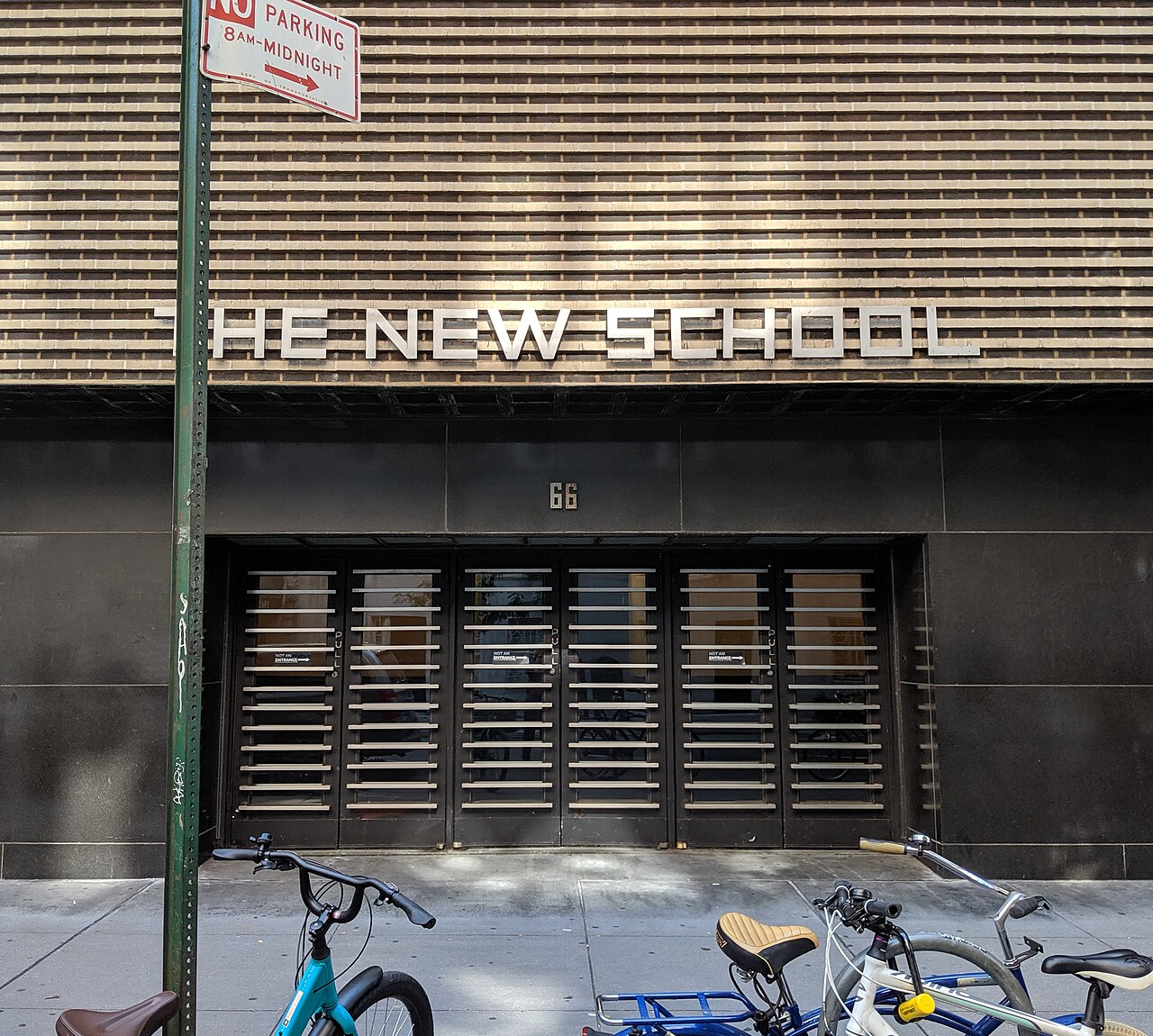 The New School в Гринвич-Виллидж