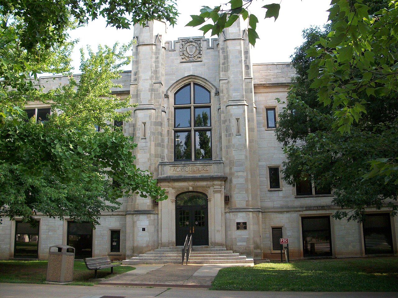 Библиотека Маллинс, University of Arkansas