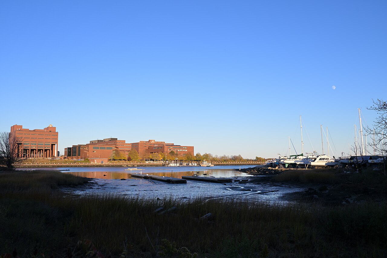Кампус-центр UMass Boston