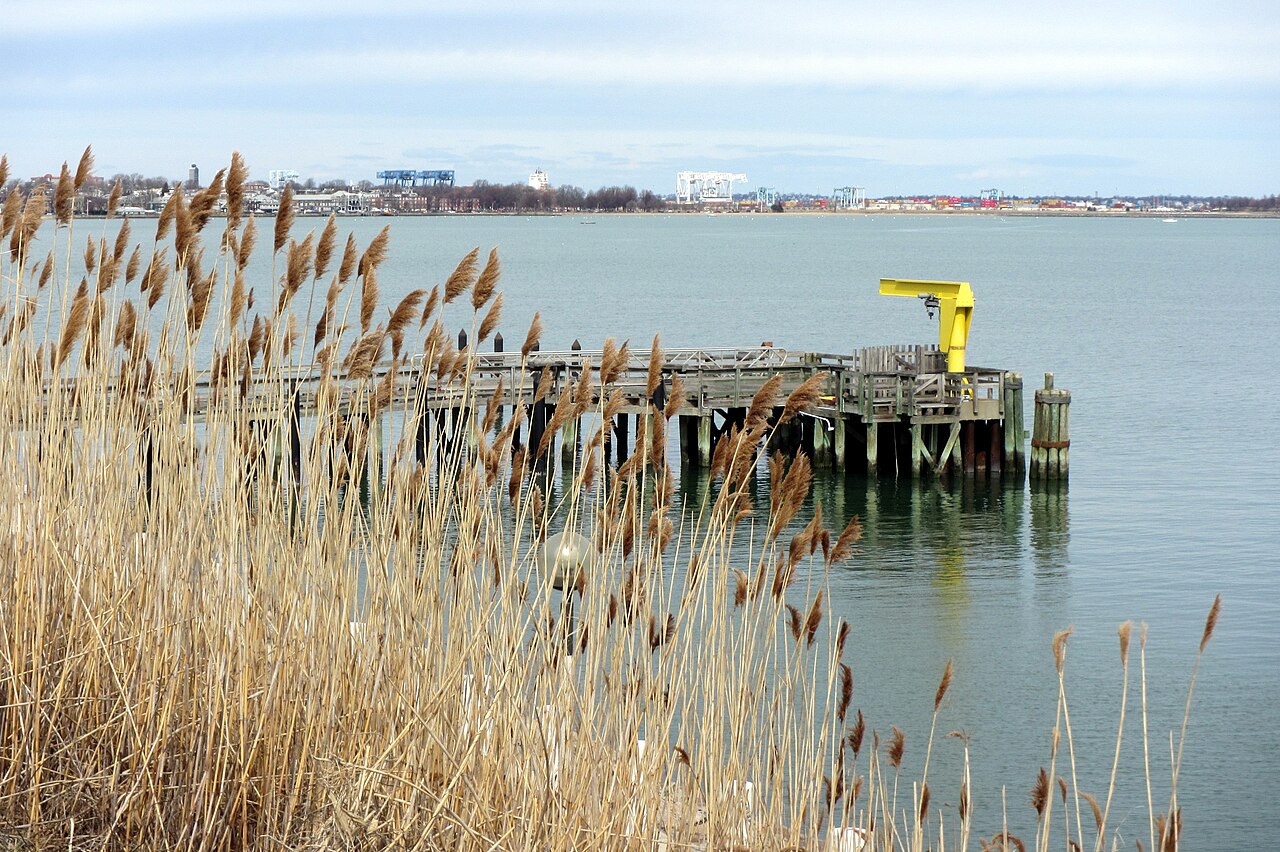 Колумбия-Пойнт, UMass Boston