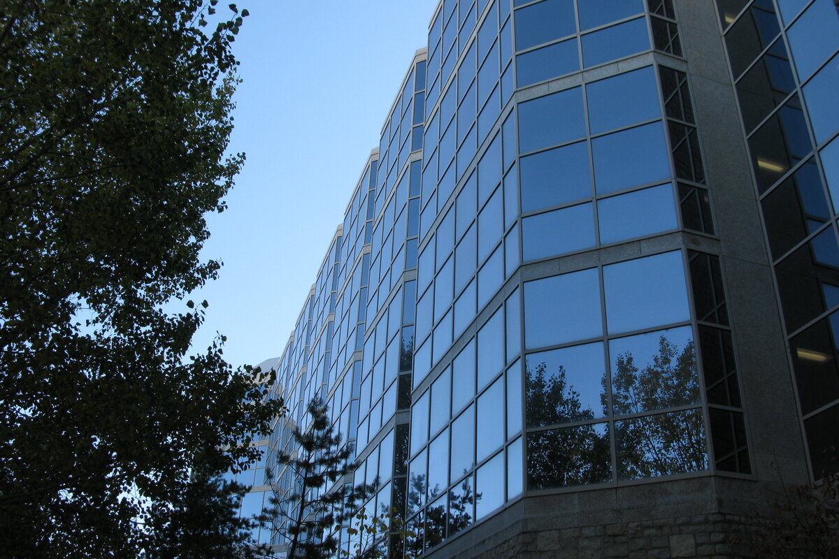 Здания кампуса University of Saskatchewan в Саскатуне.
