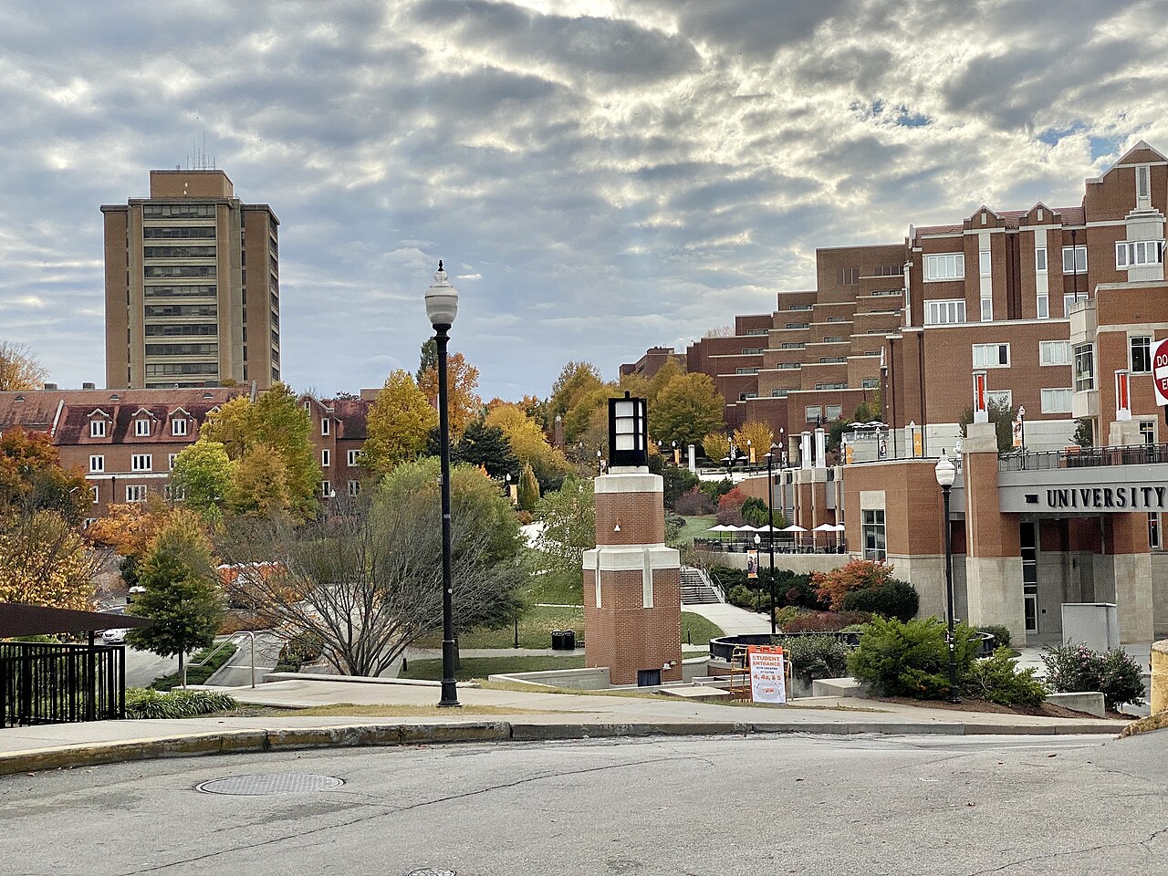Кампус University of Tennessee с видом на Ноксвилл