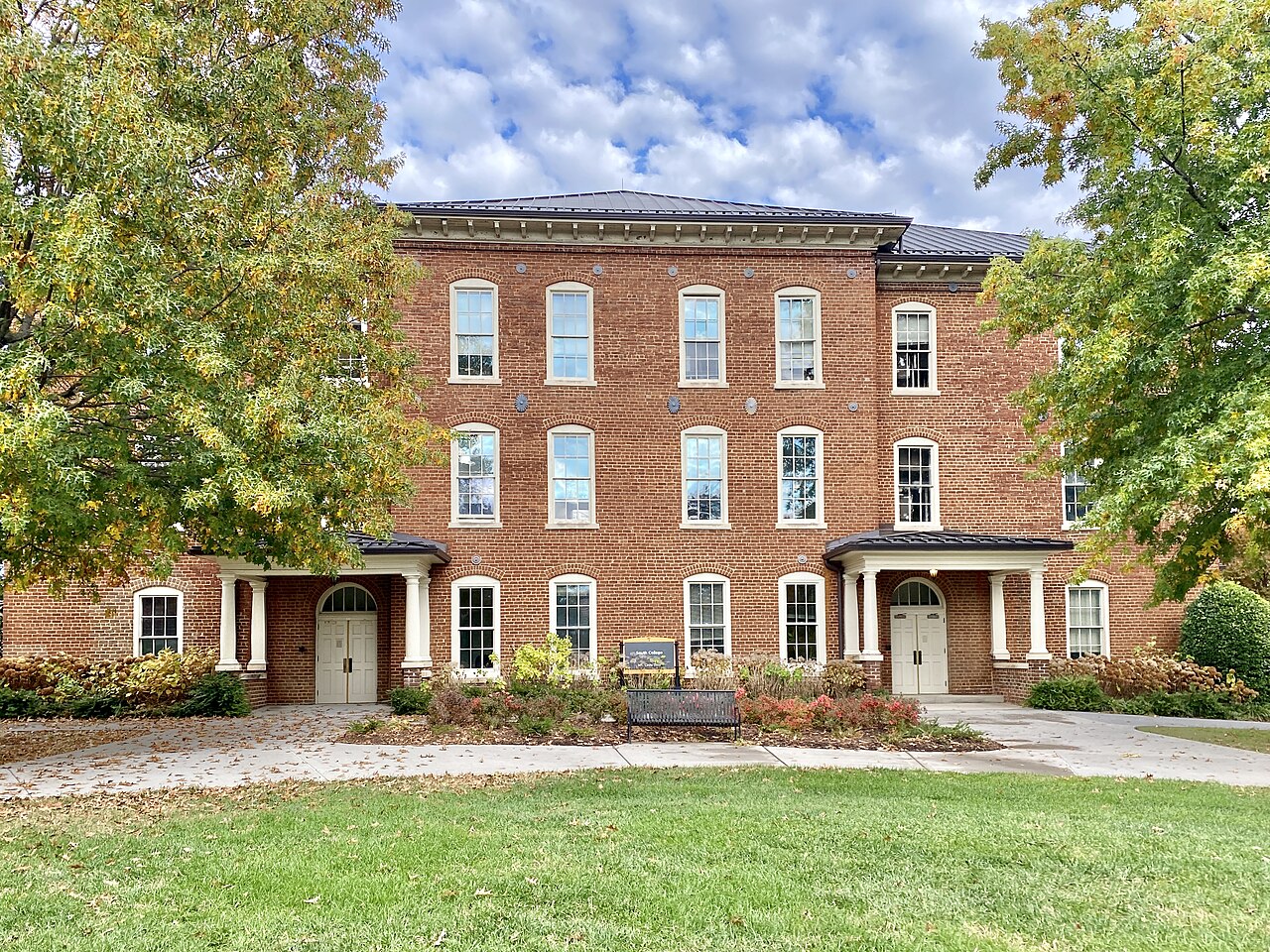 Краснокирпичные корпуса University of Tennessee