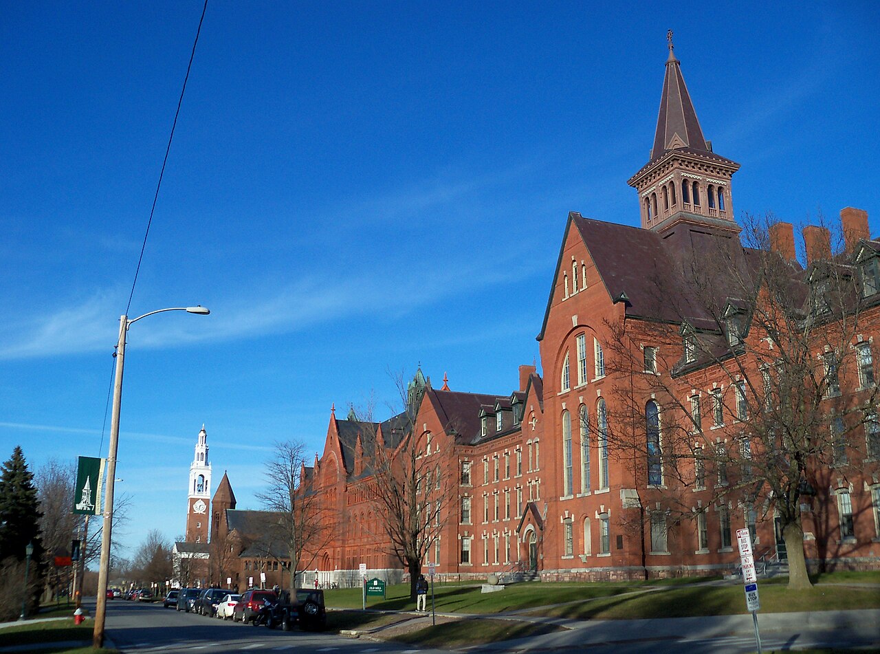 Кампус University of Vermont над Берлингтоном