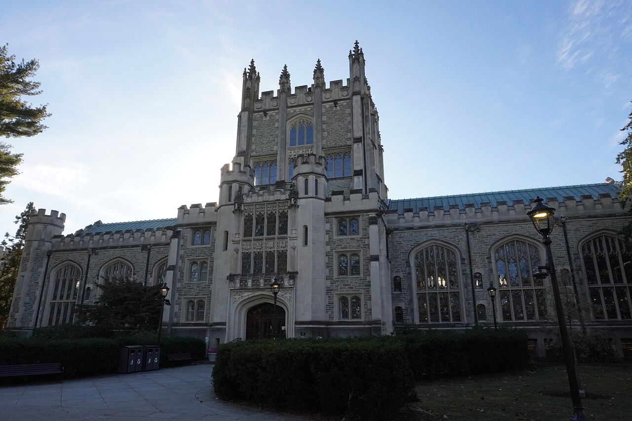Готическая башня библиотеки, Vassar College