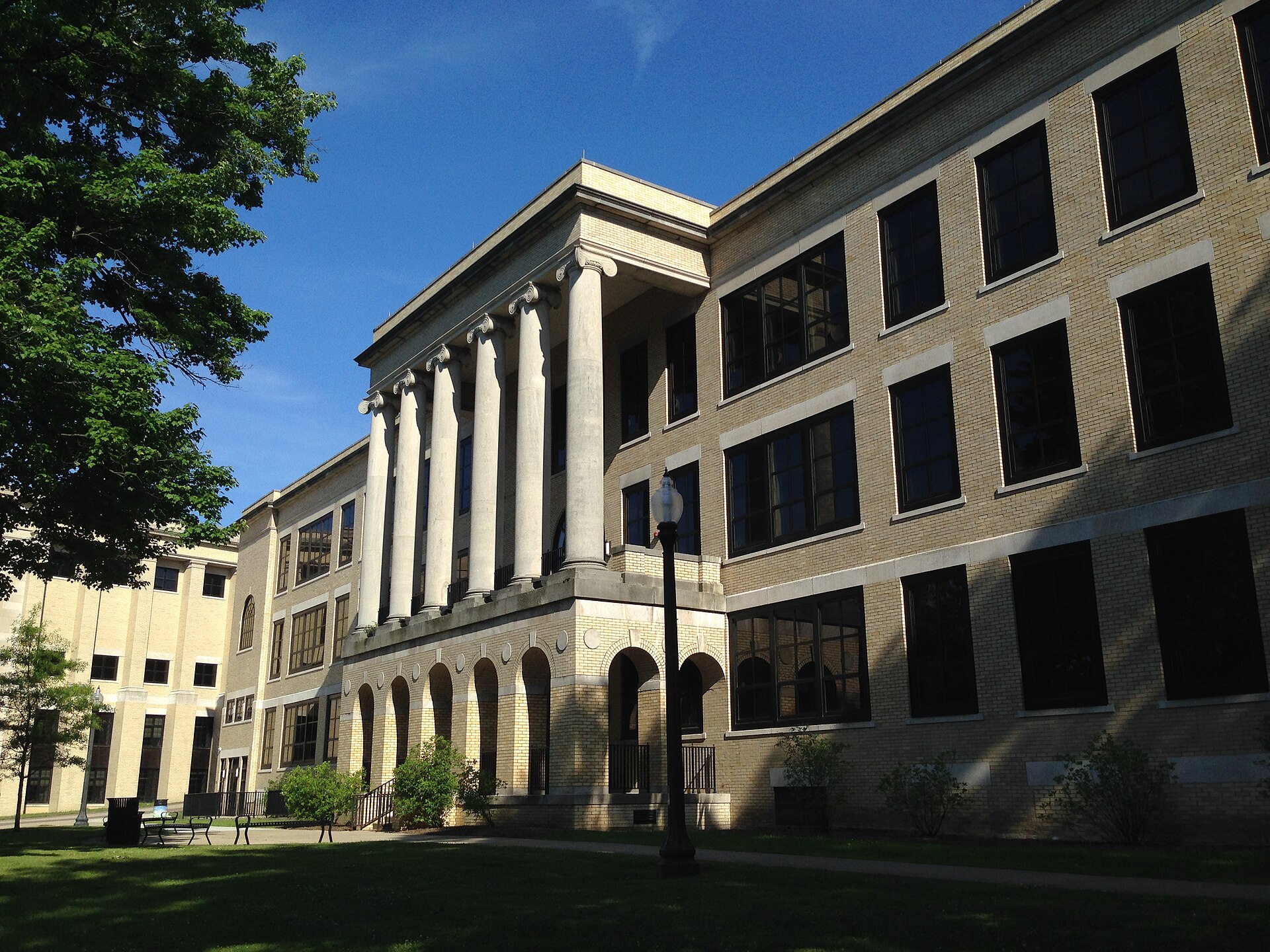Кампус Kent State University