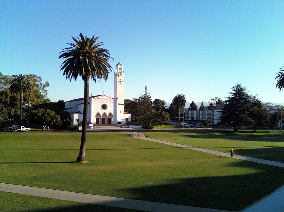 Кампус Loyola Marymount University
