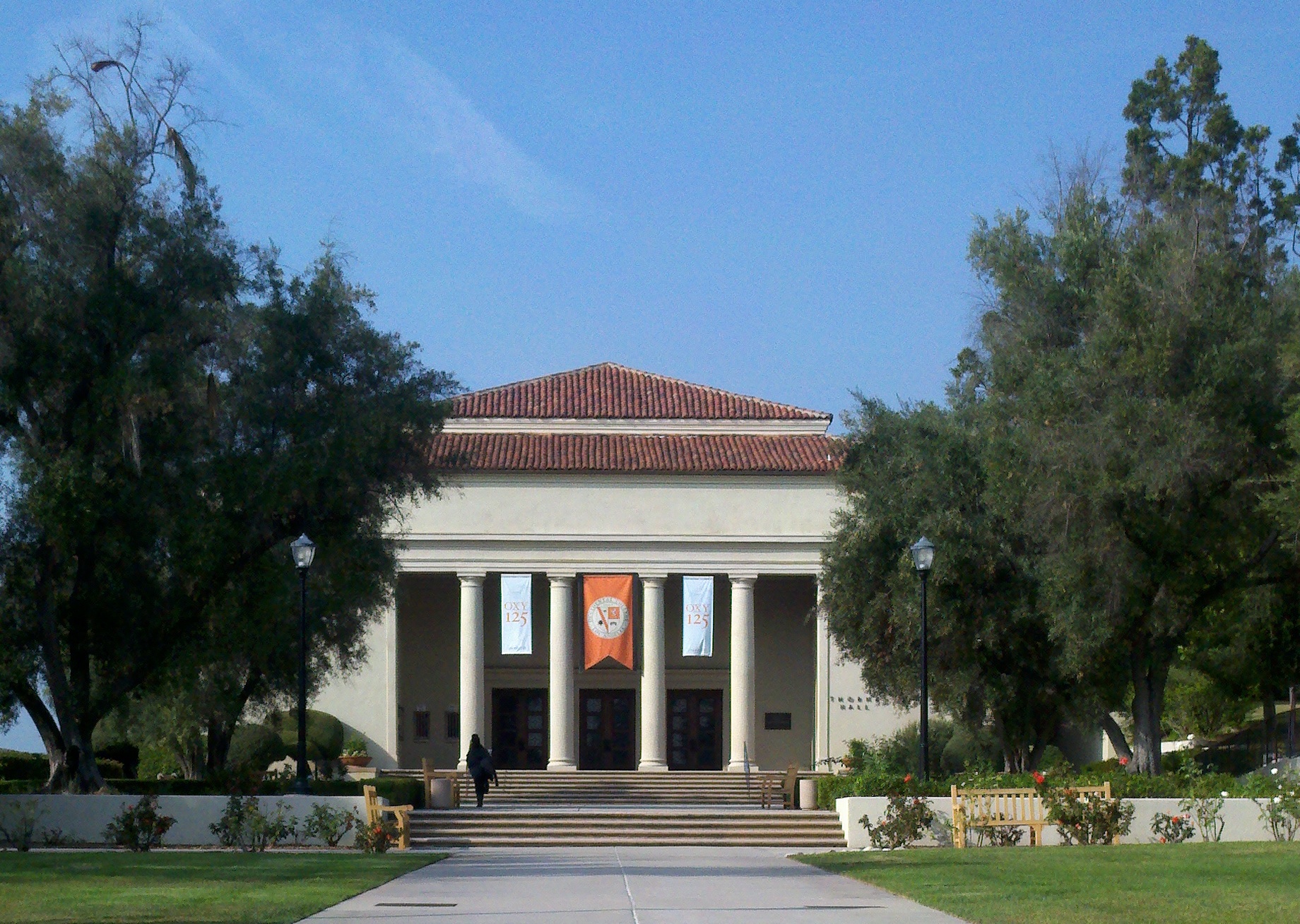 Кампус Occidental College