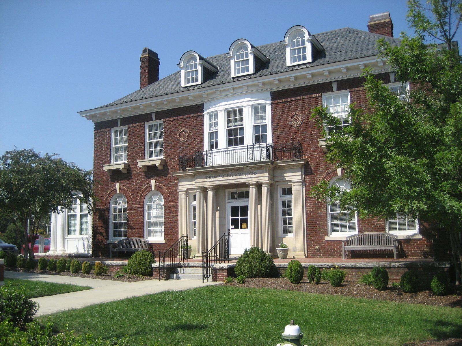 Кампус University of North Carolina at Greensboro